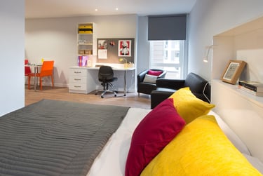 Premium Studio at Glassyard Building, 7A Stockwell Green, Stockwell, London, SW99JF - Image 1